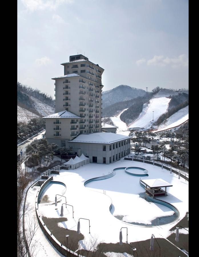 Elysian Gangchon Resort Chuncheon Exterior photo